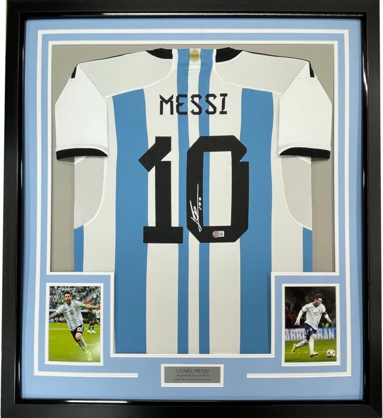 Image 1 of buy Lionel Messi signed jersey