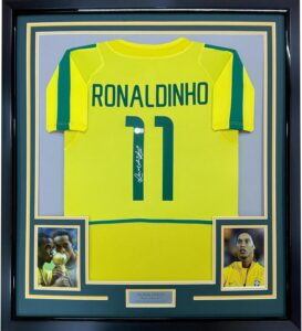 Image 1 of buy Ronaldinho signed jersey